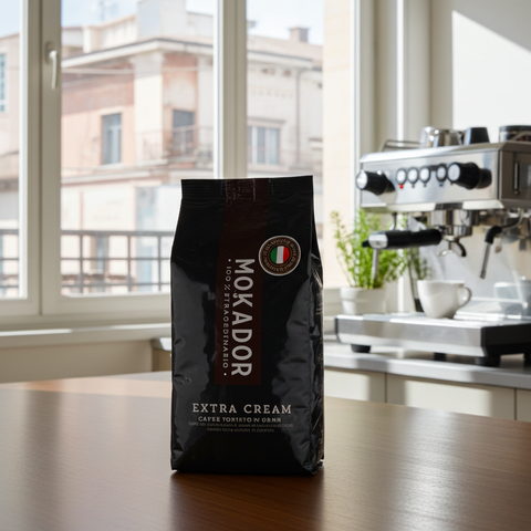 Mokador Extra Cream 1kg Schweiz: Italienische Kaffeebohnen für Gastronomie-Qualität im eigenen Zuhause.