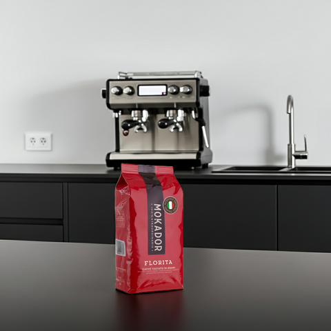 Beste Bohnen für Schümli Kaffee: Mokador Florita (1kg) – die florale Mischung für Schweizer Kaffeeliebhaber.