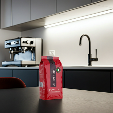 Kaffeebohnen 1kg Mokador Florita: Hochwertige 80-20 Mischung für samtige Crema und ein rundes Geschmacksprofil.